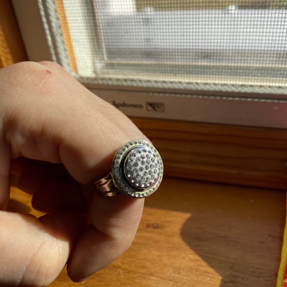 Crystal ring